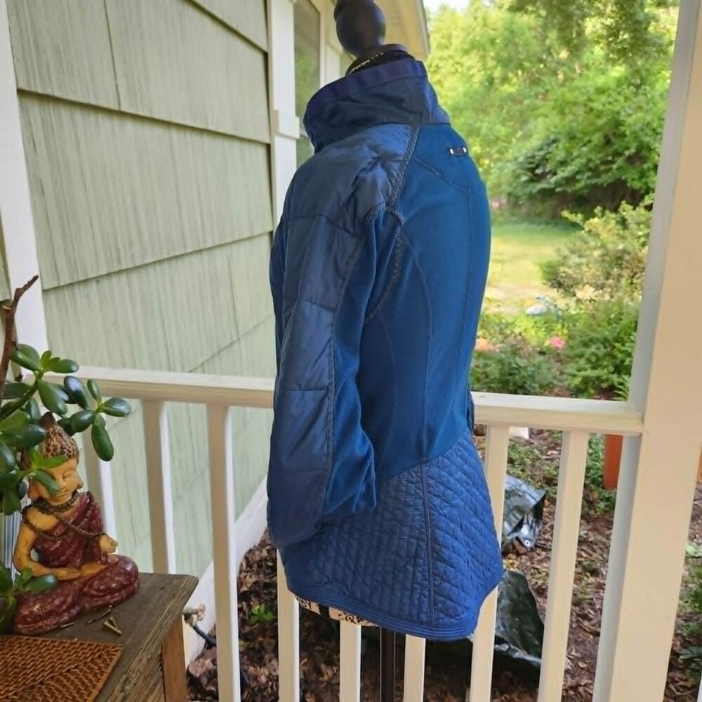 Lululemon JacketBlue High Neck LightweightSm-6 Lined Windbreaker Yoga Running - Picture 3 of 4